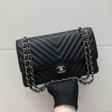 A01112  classic handbag, chanel bags