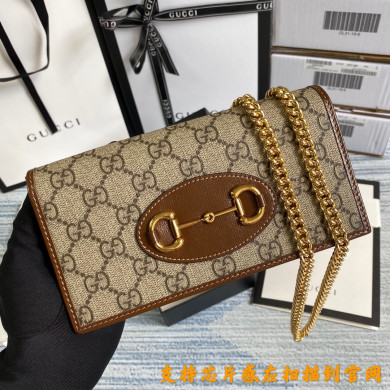 621892 Gucci Horsebit 1955 wallet with chain