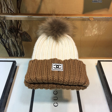 Chanel Skullies & Beanies, Hats