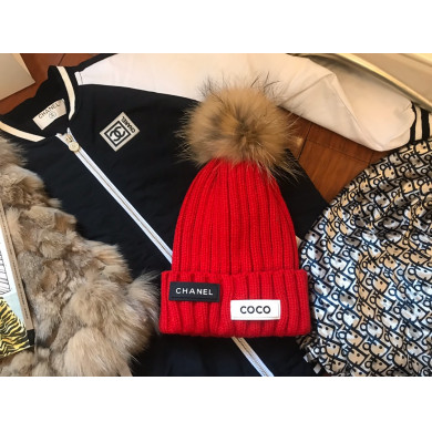 Chanel Skullies & Beanies, Hats