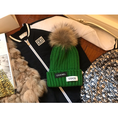 Chanel Skullies & Beanies, Hats
