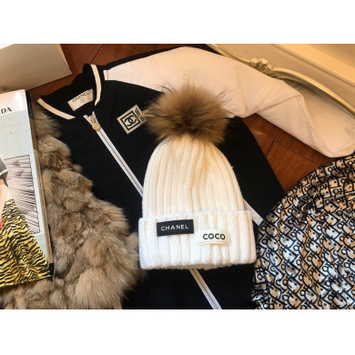 Chanel Skullies & Beanies, Hats