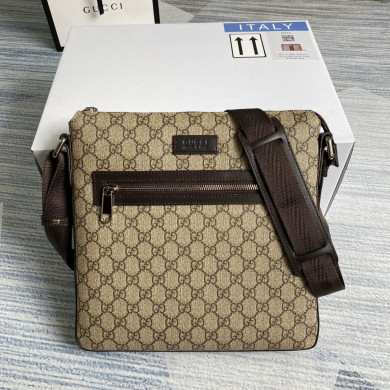 406408 Gucci GG Supreme messenger