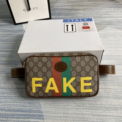 602695 'Fake/Not' print belt bag, GUCCI Belt Bags