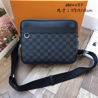 N40087 TROCADÉRO MESSENGER NM PM, Louis Vuitton LV