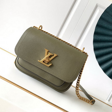M57067 LOCKME CHAIN PM, LOUIS VUITTON LV