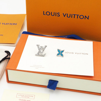 Earrings & Ear Stud, Louis Vuitton LV