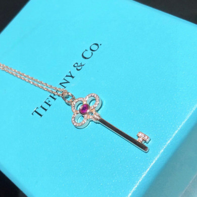 Necklaces & Pendants, Tiffany & Co.