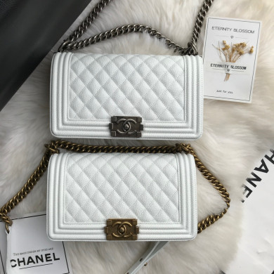 A67086, CHANEL BOY CHANEL HANDBAG, GRAINED CALFSKIN