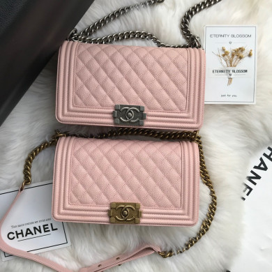 A67086, CHANEL BOY CHANEL HANDBAG, GRAINED CALFSKIN