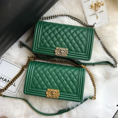 A67086, CHANEL BOY CHANEL HANDBAG, GRAINED CALFSKIN
