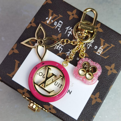 Louis Vuitton LV, key chain