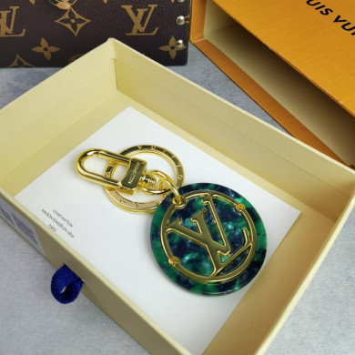 Louis Vuitton LV, key chain
