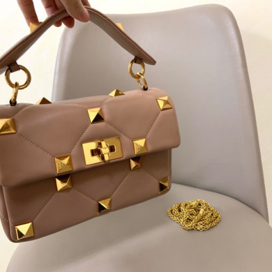 MEDIUM ROMAN STUD THE SHOULDER BAG IN NAPPA WITH CHAIN, Valentino bag