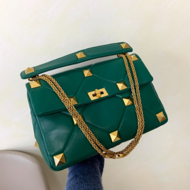 LARGE ROMAN STUD THE SHOULDER BAG IN NAPPA WITH CHAIN,  Valentino bag
