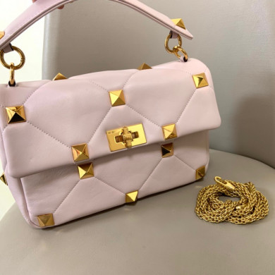 LARGE ROMAN STUD THE SHOULDER BAG IN NAPPA WITH CHAIN,  Valentino bag