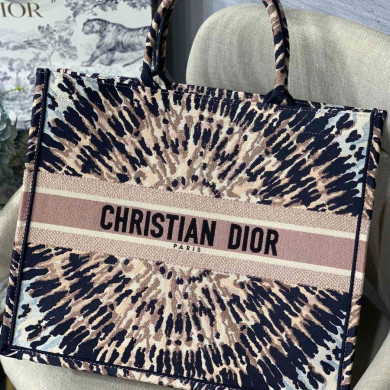 DIOR BOOK TOTE