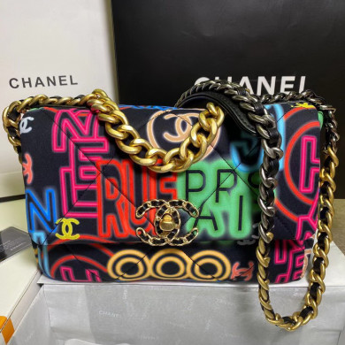 AS1160 chanel 19 handbag