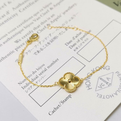 VanCleef&Arpels Bracelets