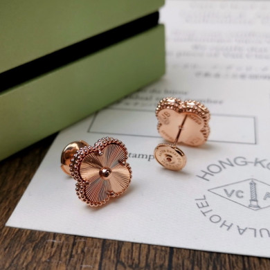 VanCleef&Arpels Earrings