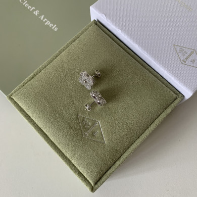 VanCleef&Arpels Earrings