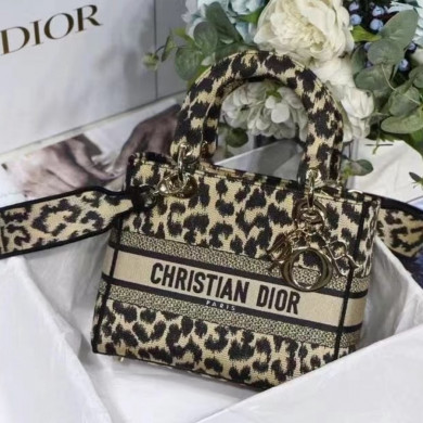 MEDIUM LADY D-LITE BAG