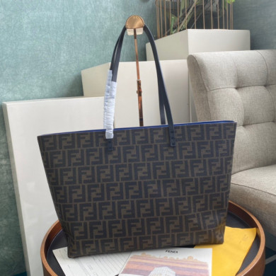 FENDI SHOPPING BAG