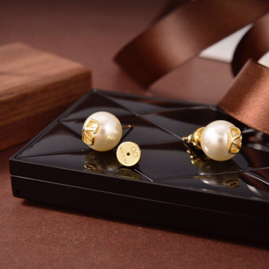 Earrings, Valentino