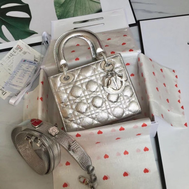 PERSONALISE YOUR  My Lady Dior
