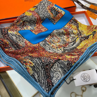 HERMES SCARVES