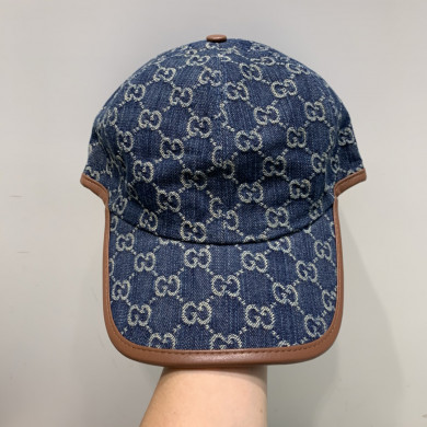 GG canvas baseball hat, GUCCI