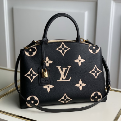M45842 GRAND PALAIS, LOUIS VUITTON LV