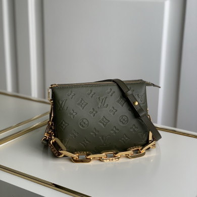 COUSSIN BB, Louis Vuitton LV