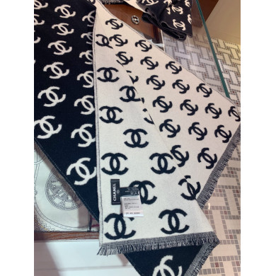 CHANEL SCARVES