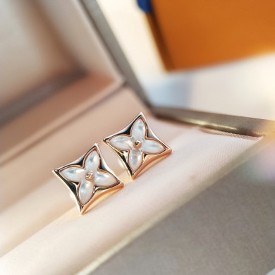 Earrings, Louis Vuitton LV
