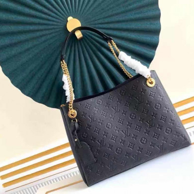 SURÈNE MM, Louis Vuitton LV