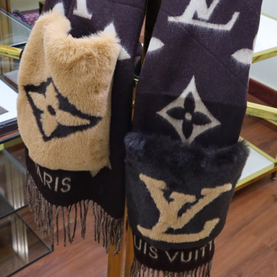 LOUIS VUITTON LV COLD REYKJAVIK SCARF