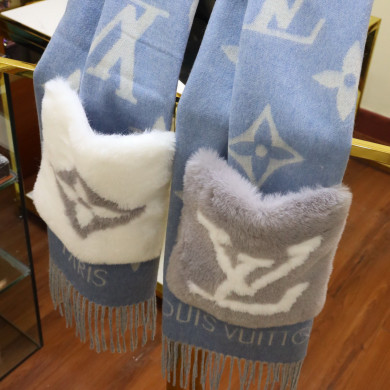 LOUIS VUITTON LV COLD REYKJAVIK SCARF