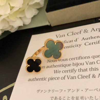 VanCleef&Arpels Ring