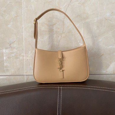 657228 LE 5 À 7 HOBO BAG IN VEGETABLE-TANNED LEATHER, YSL Saint Laurent