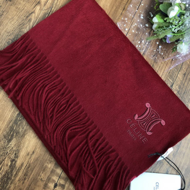Celine SCARVES