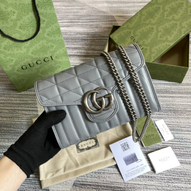 474575 GG Marmont matelassé mini bag, gucci Chain Wallets for Women