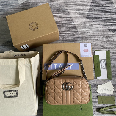 447632 GG Marmont small shoulder bag, Gucci Handbag