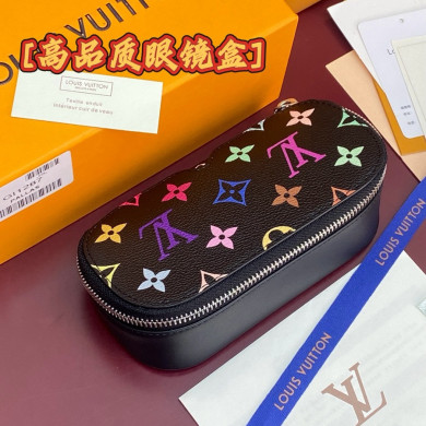 GI1287 Sunglasses Pouch GM, Louis Vuitton LV