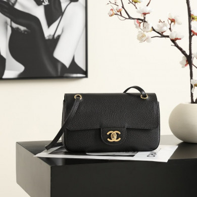 Chanel Maxi Flap Bag soft fufu Grained Calfskin black gold metal  