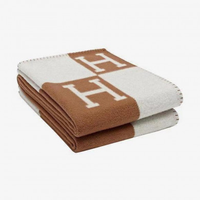 Premium Cashmere Blend Blanket – HERMSCA-166 | Camel & Ivory | 170 × 135 cm