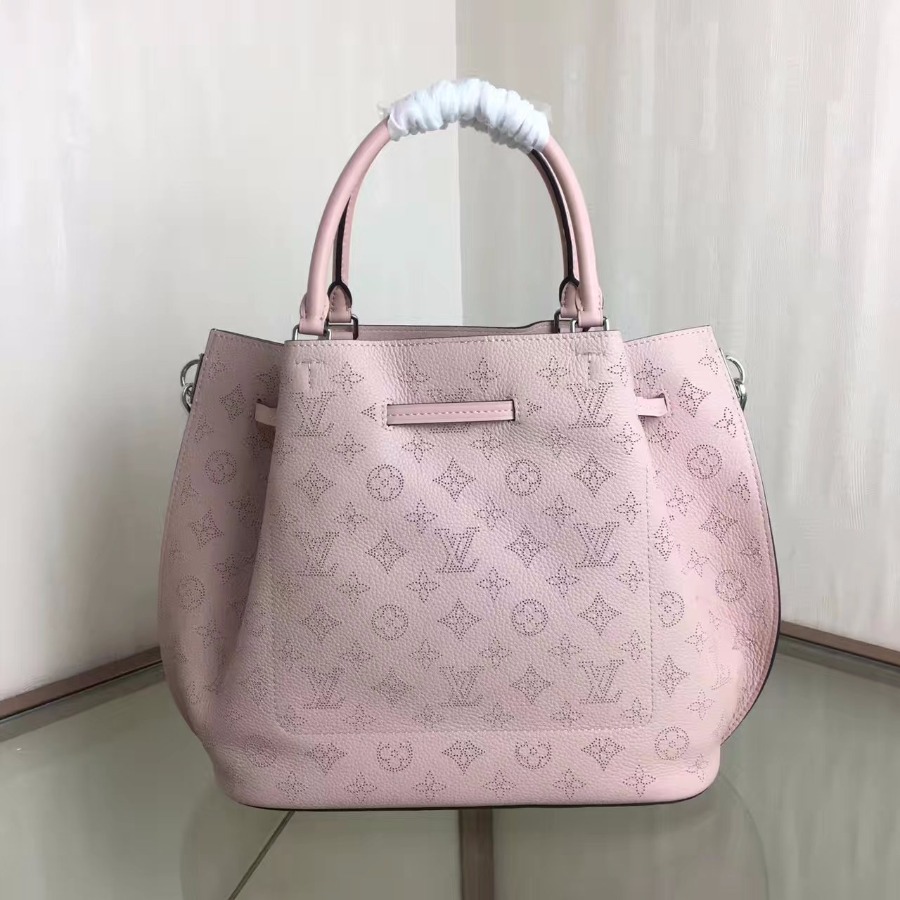 M54401, Girolata Mahina in Women's Handbags collections by Louis Vuitton