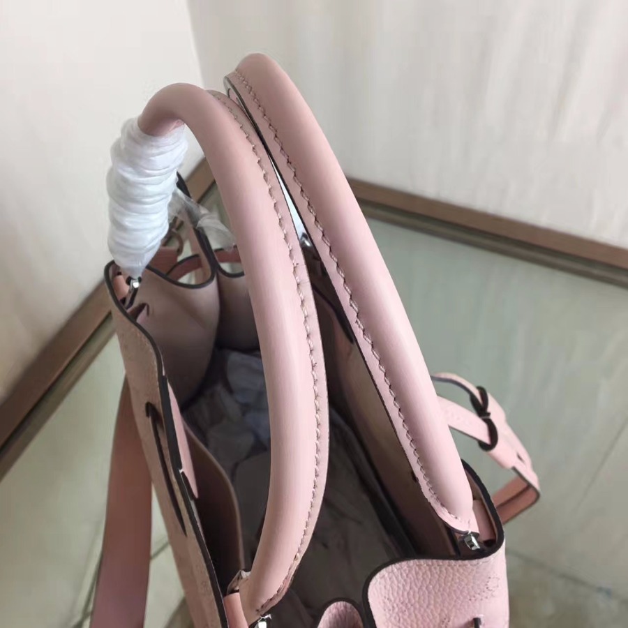 M54401, Girolata Mahina in Women's Handbags collections by Louis Vuitton