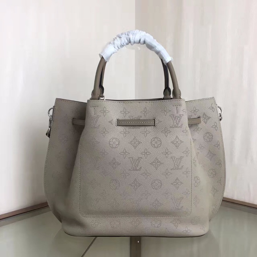 M54403, Girolata Mahina in Women's Handbags collections by Louis Vuitton