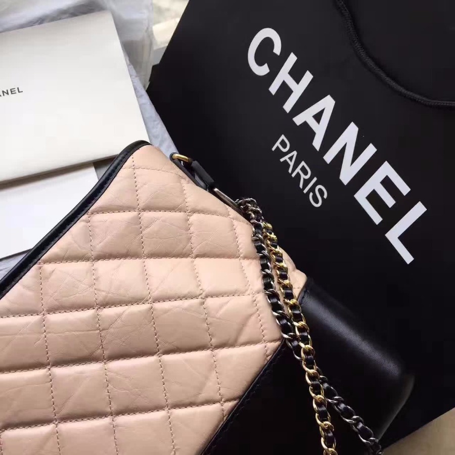 CHANEL'S ABIELLE HOBO BAG, CALFSKIN, A93824, 10.9 X 8.2 X 3.9 IN